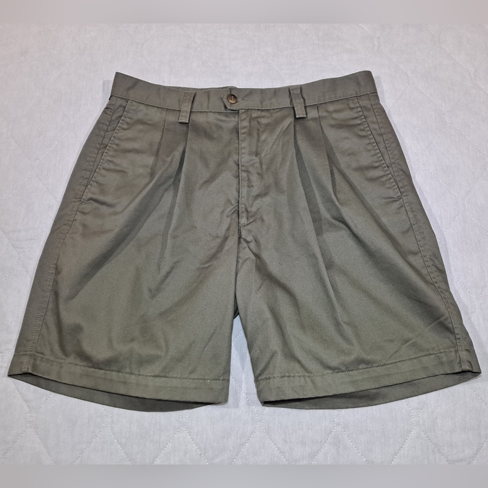 Dockers Classic Pleated Dress Shorts Men's 34 Green Zip-up 4-Pocket 8" Inseam